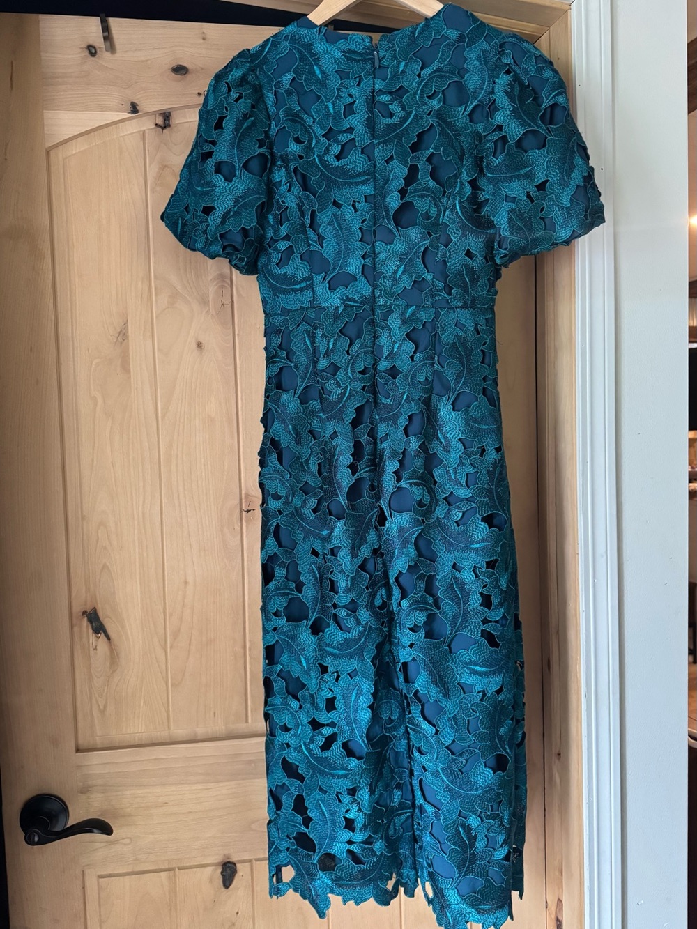Adelyn Rae Chantelle Scallop Lace Midi Dress - Picture 2 of 8